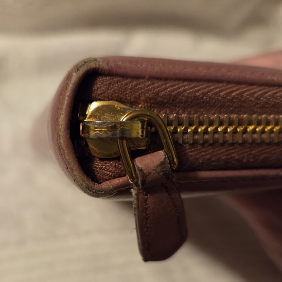 Prada Dusty Rose Leather Wallet EUC - Picture 8 of 16